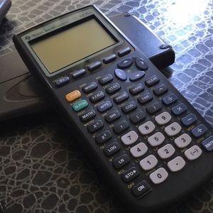 ti 81 Plus Graphing Calculator 🔴sold